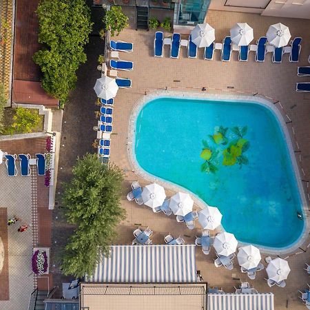 Hotel Garda Bellevue Limone sul Garda Exterior photo