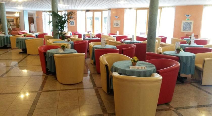 Hotel Garda Bellevue Limone sul Garda Exterior photo
